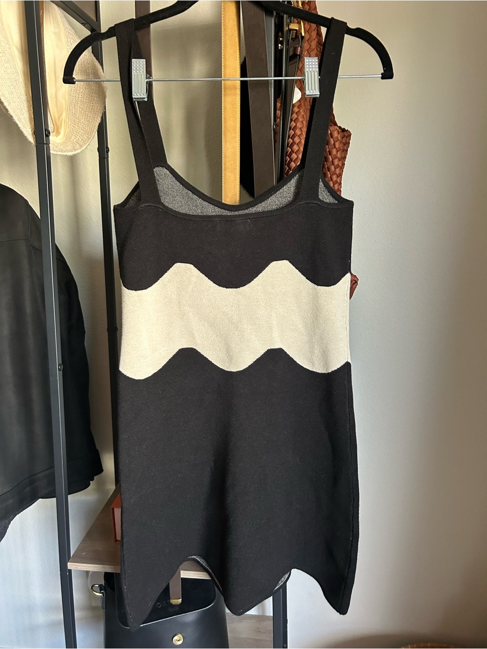 Dress 🖤 - Picture 4 of 6
